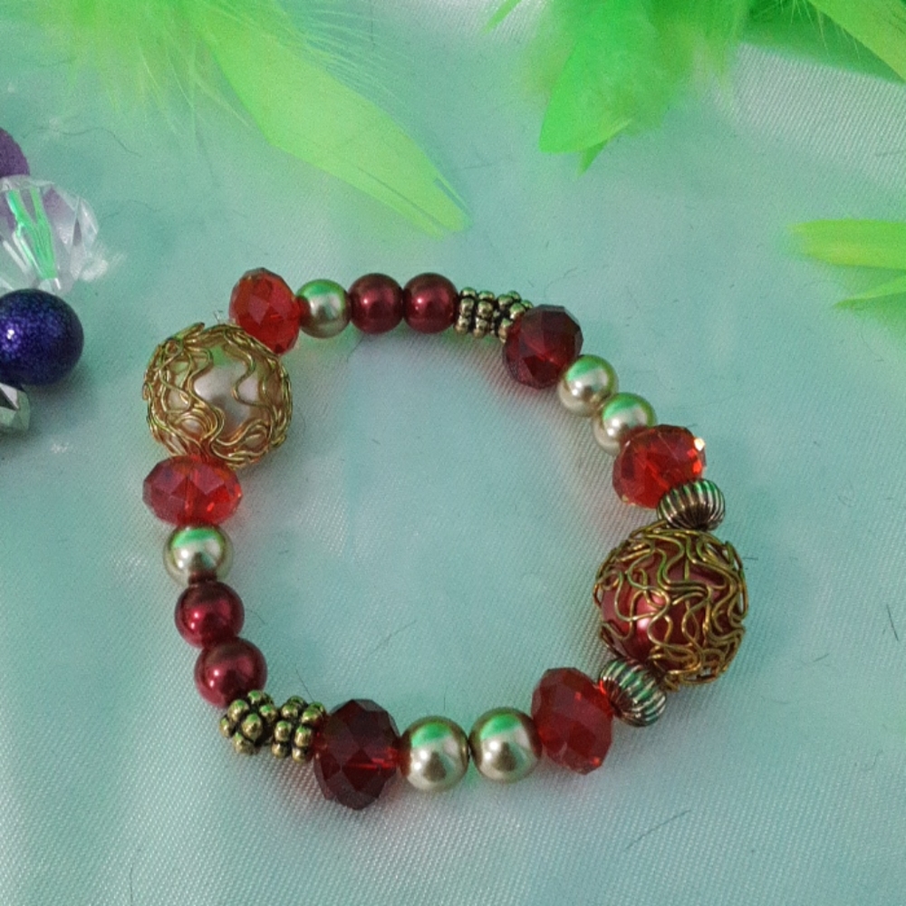 Bracelets - Picture 4 of 5